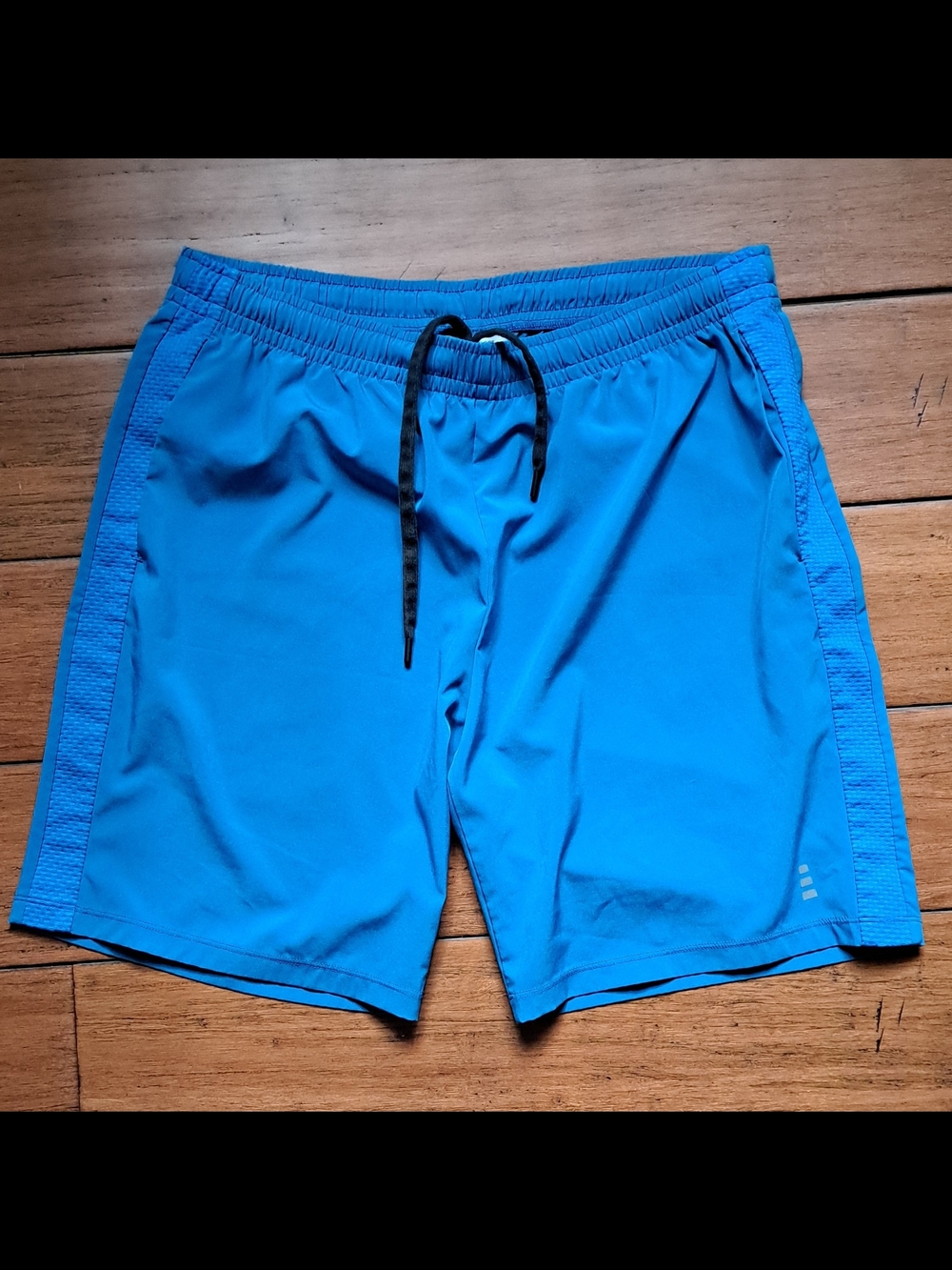 Lands' End Electric Blue Men's Athletic Shorts with Black Drawstring Size M